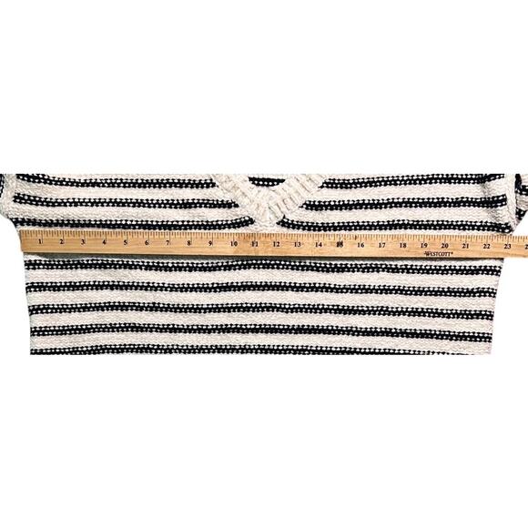 O & O Embellished Sleeve V-Neck Cream & Navy Striped Oversized Sweater Small - Picture 3 of 6
